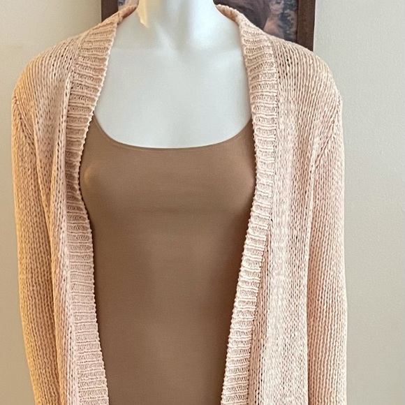 Honey Punch open weave pink cardigan - Picture 2 of 7